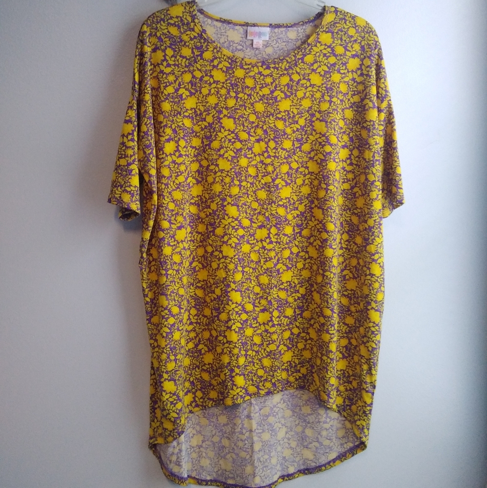 Lularoe Irma shirt size XS